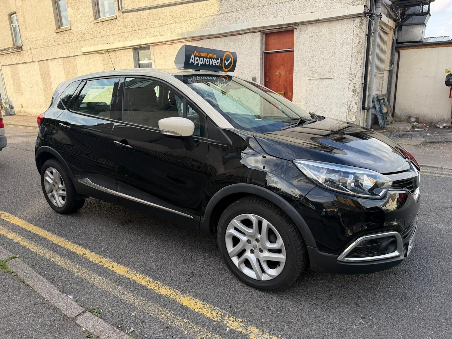 Used Renault Captur 2016 for sale - 76136282: Photo 41