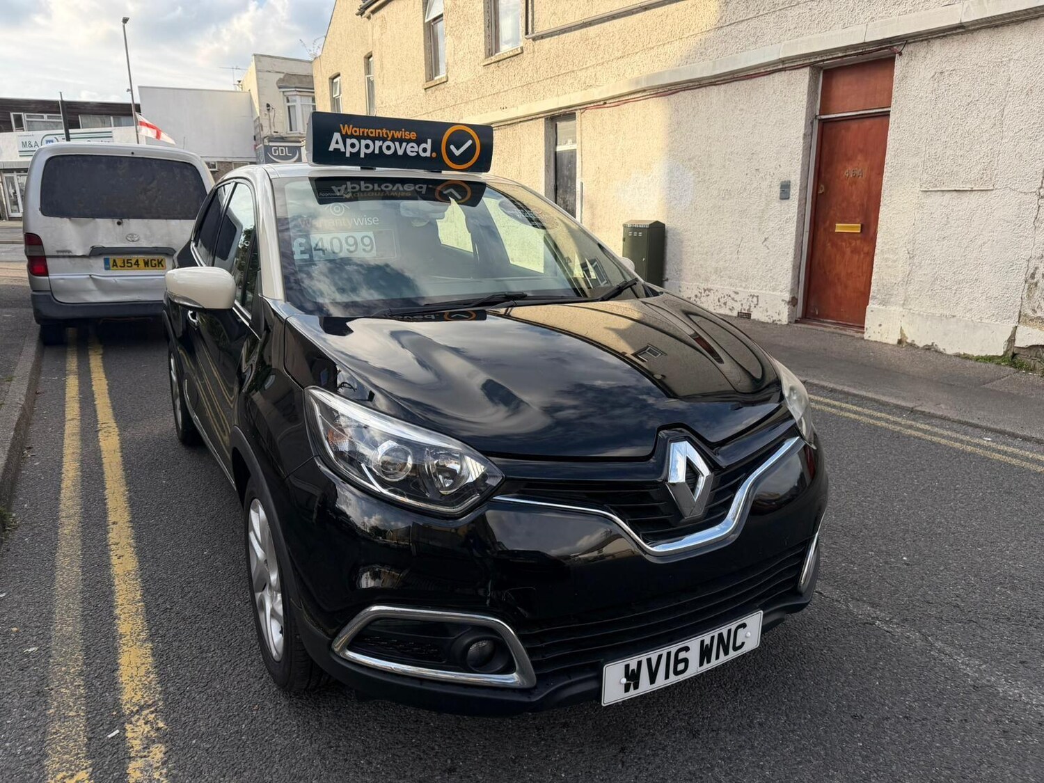 Used Renault Captur 2016 for sale - 76136282: Photo 44