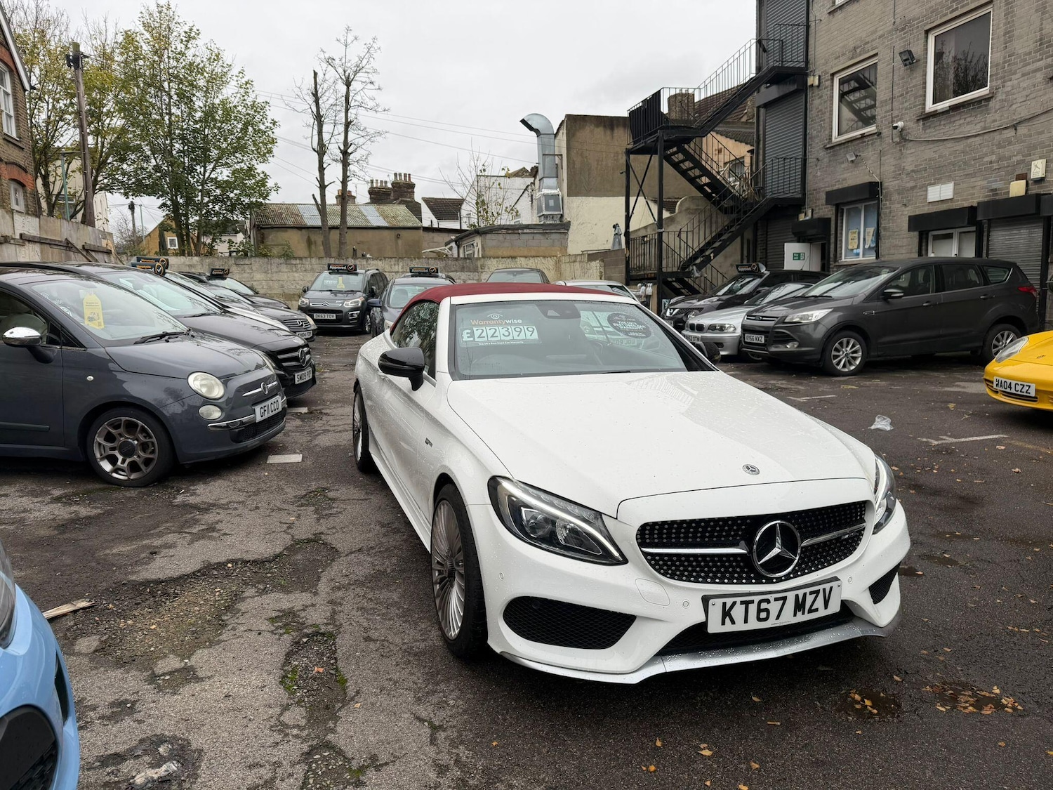 Used Mercedes-Benz C Class 2018 for sale - 76608443: Photo 2