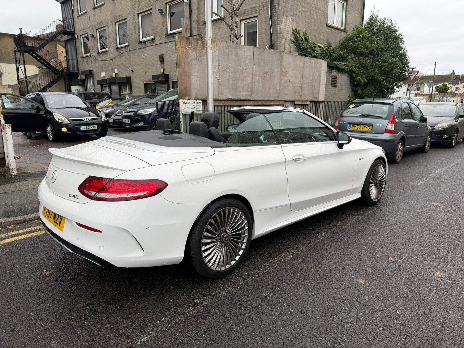 Used Mercedes-Benz C Class 2018 for sale - 76608443: Photo 23
