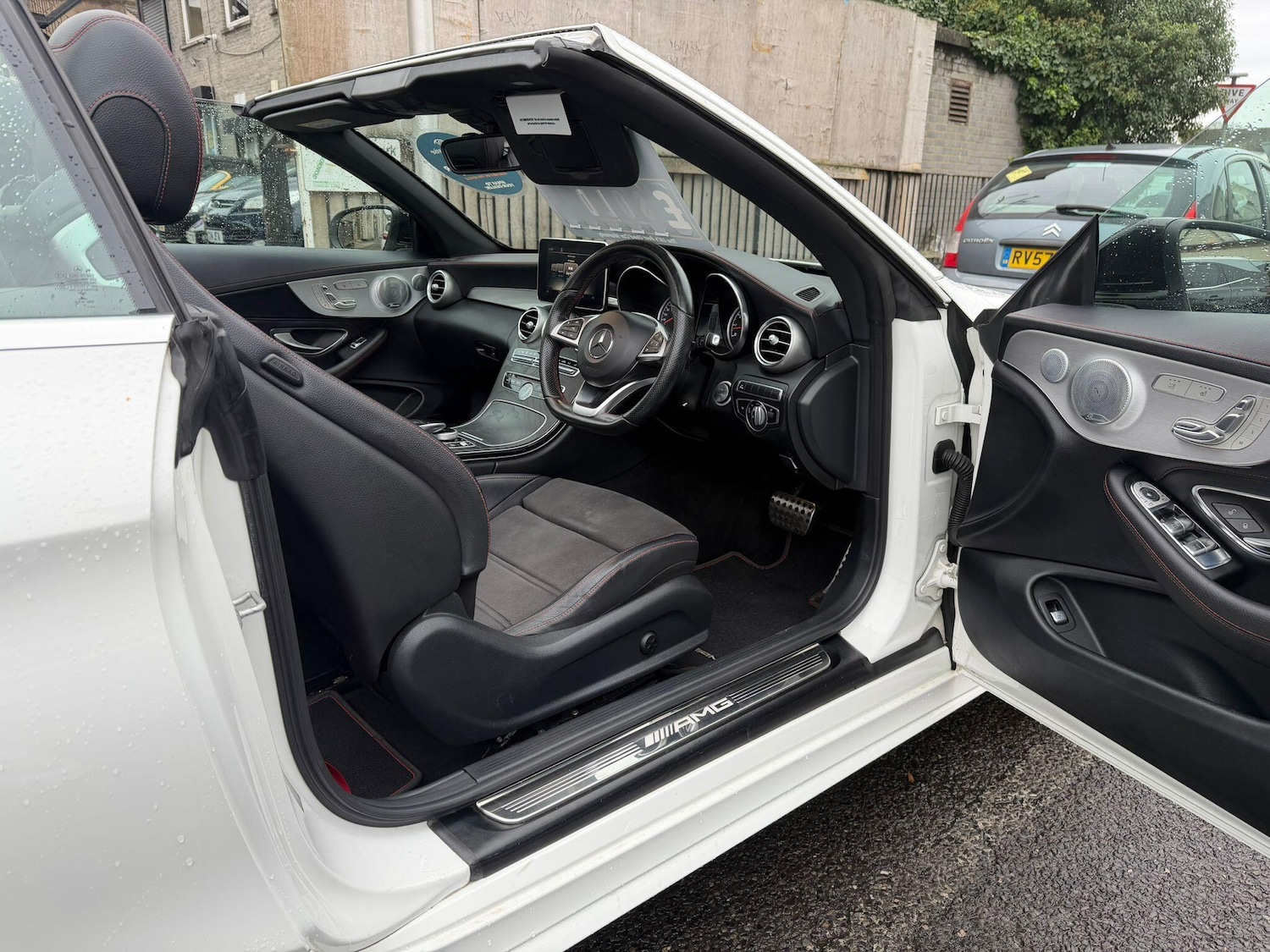 Used Mercedes-Benz C Class 2018 for sale - 76608443: Photo 7