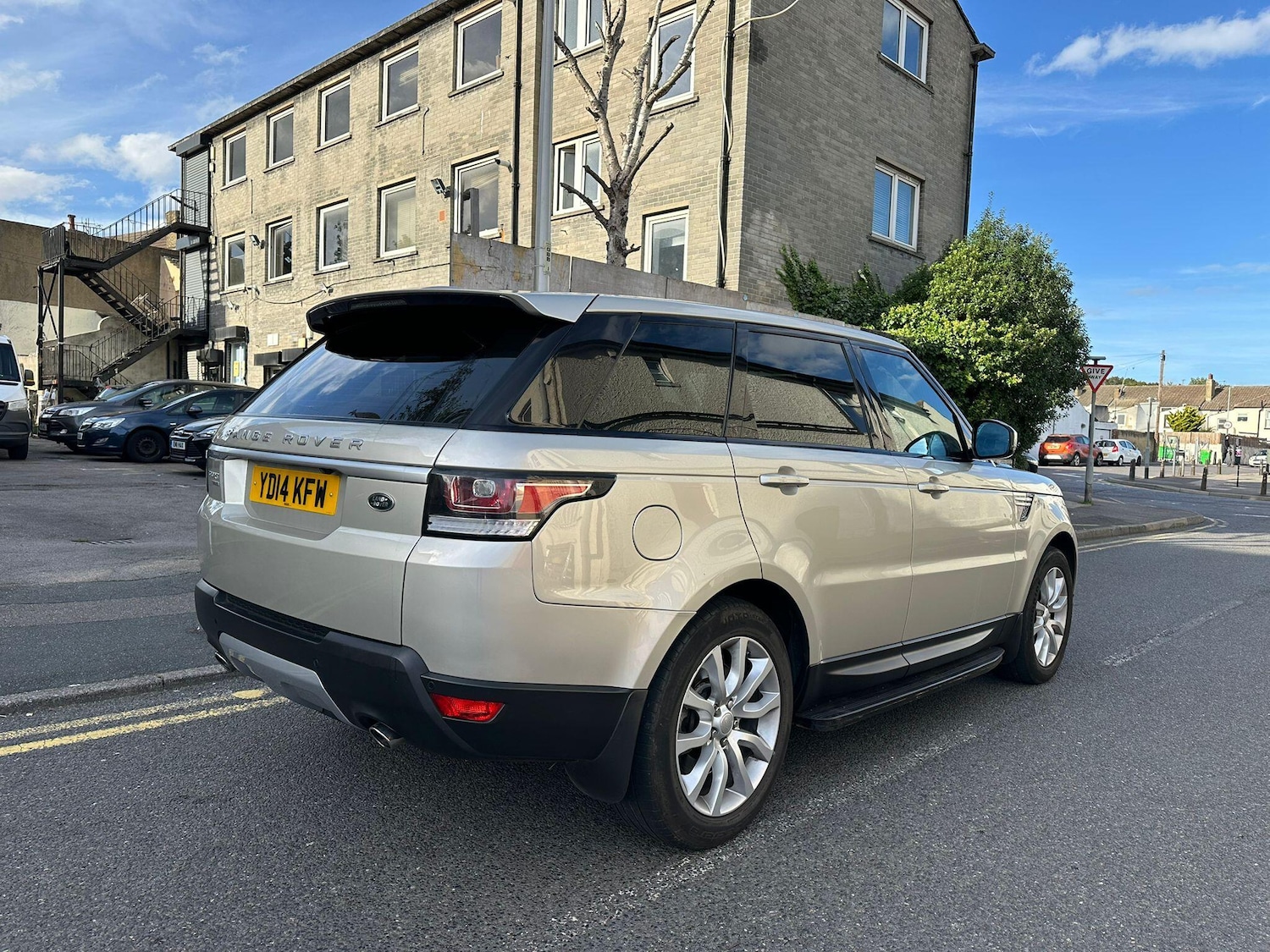 Used Land Rover Range Rover Sport 2014 for sale - 76138386: Photo 8