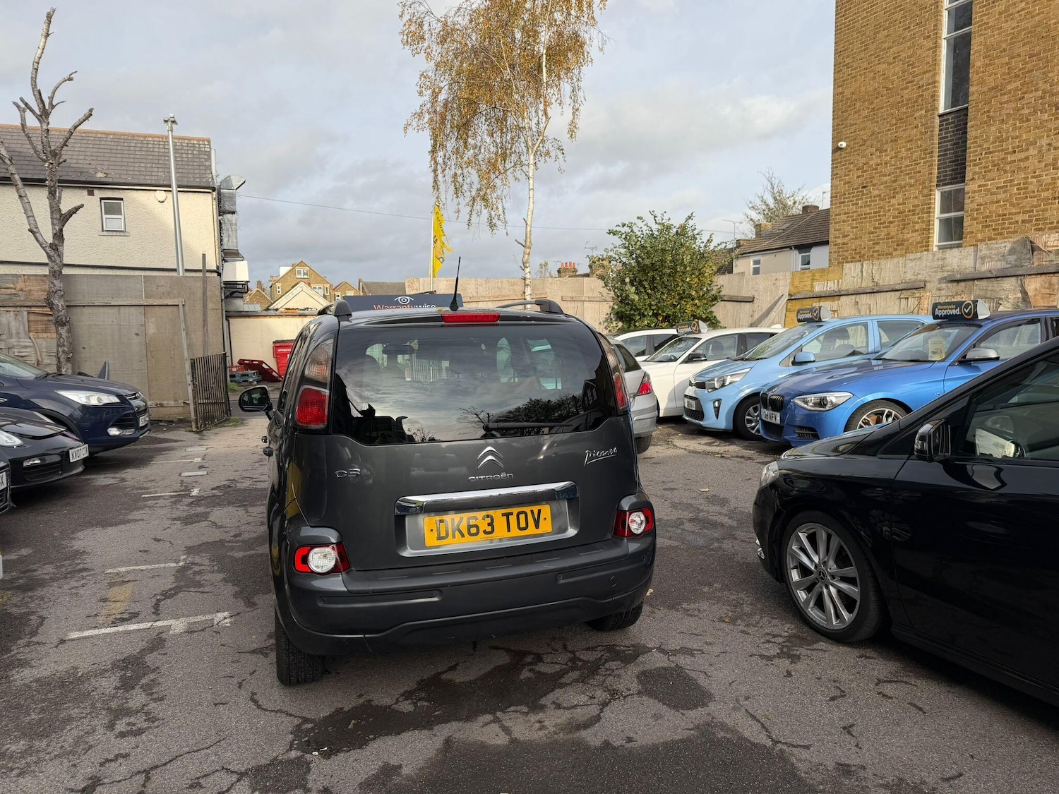 Used Citroen C3 Picasso 2013 for sale - 76584970: Photo 14