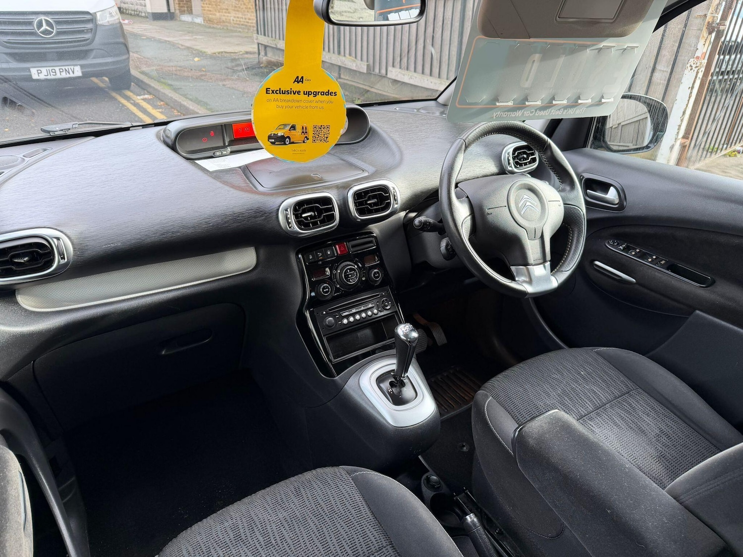 Used Citroen C3 Picasso 2013 for sale - 76584970: Photo 22