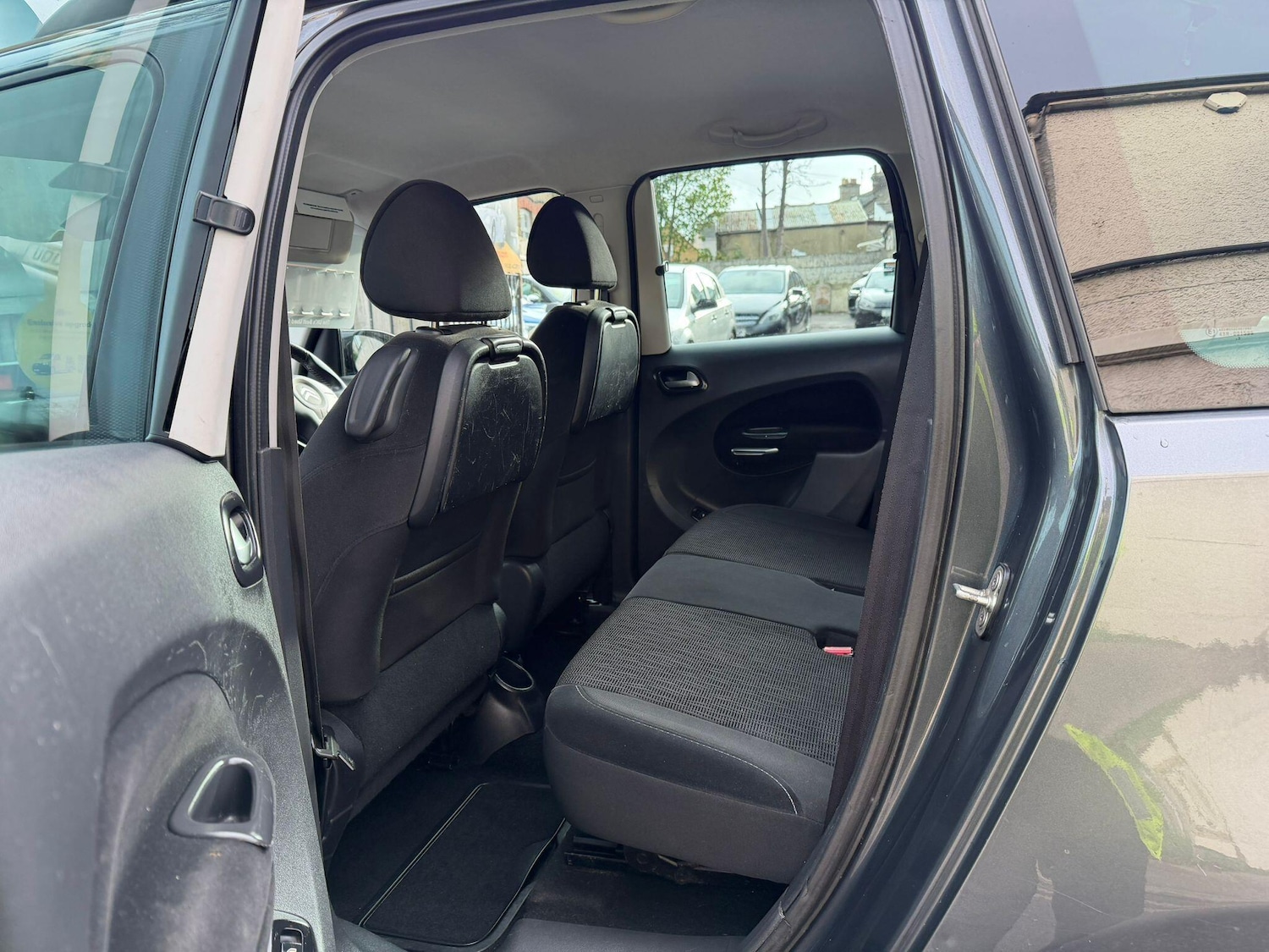 Used Citroen C3 Picasso 2013 for sale - 76584970: Photo 28