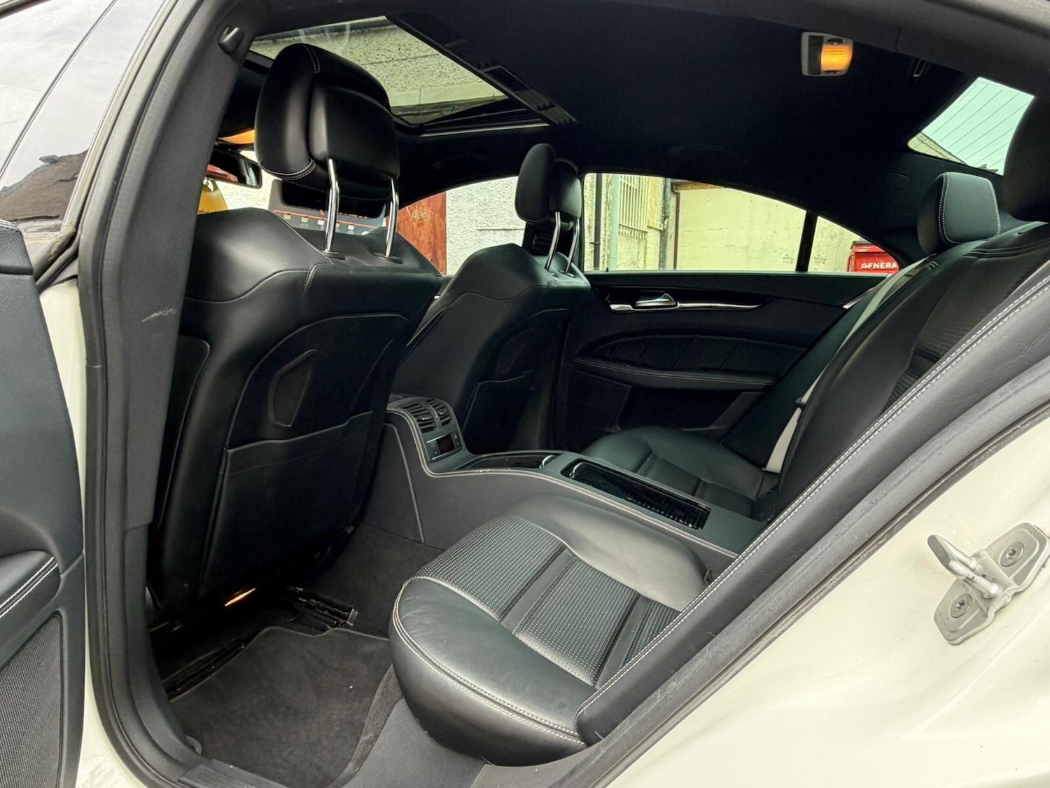 Used Mercedes-Benz CLS 2015 for sale - 76152564: Photo 31