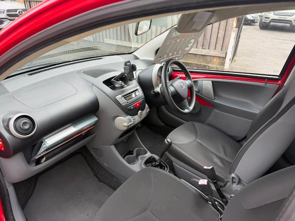 Used Toyota AYGO 2009 for sale - 76215326: Photo 9