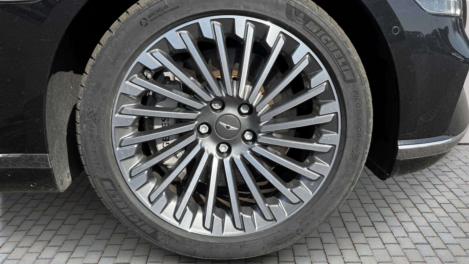 Used Genesis G80 2024 for sale - 78173572: Photo 3