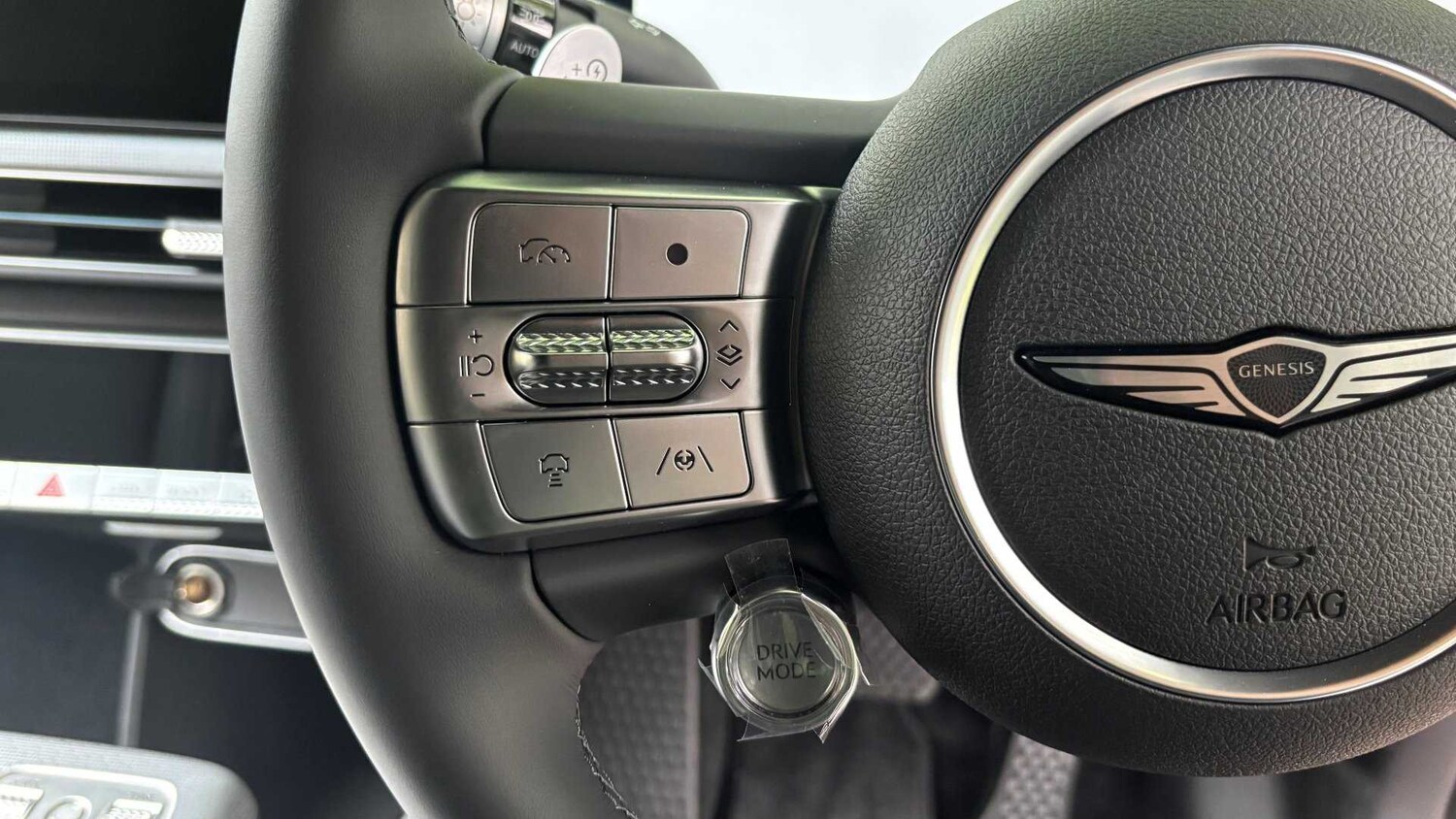 Used Genesis GV60 2025 for sale - 77858799: Photo 26