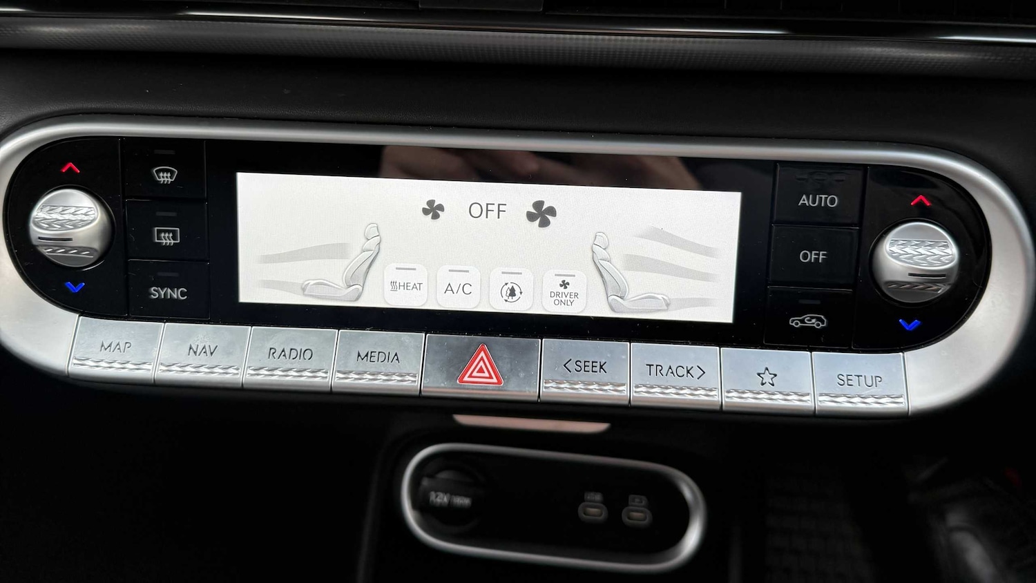 Used Genesis GV60 2024 for sale - 77862508: Photo 13