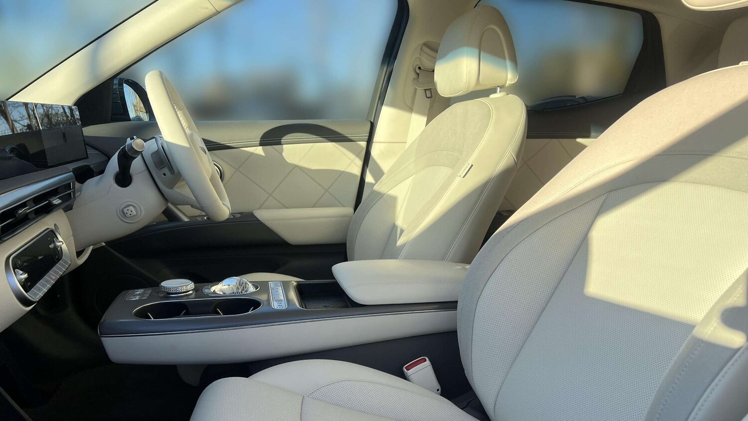 Used Genesis GV60 for sale - 78188053: Photo 9