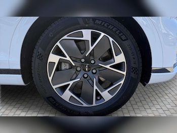 Used Genesis GV70 2026 for sale - 79455472: Photo