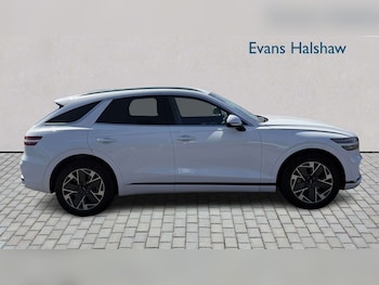 Used Genesis GV70 2026 for sale - 79455472: Photo