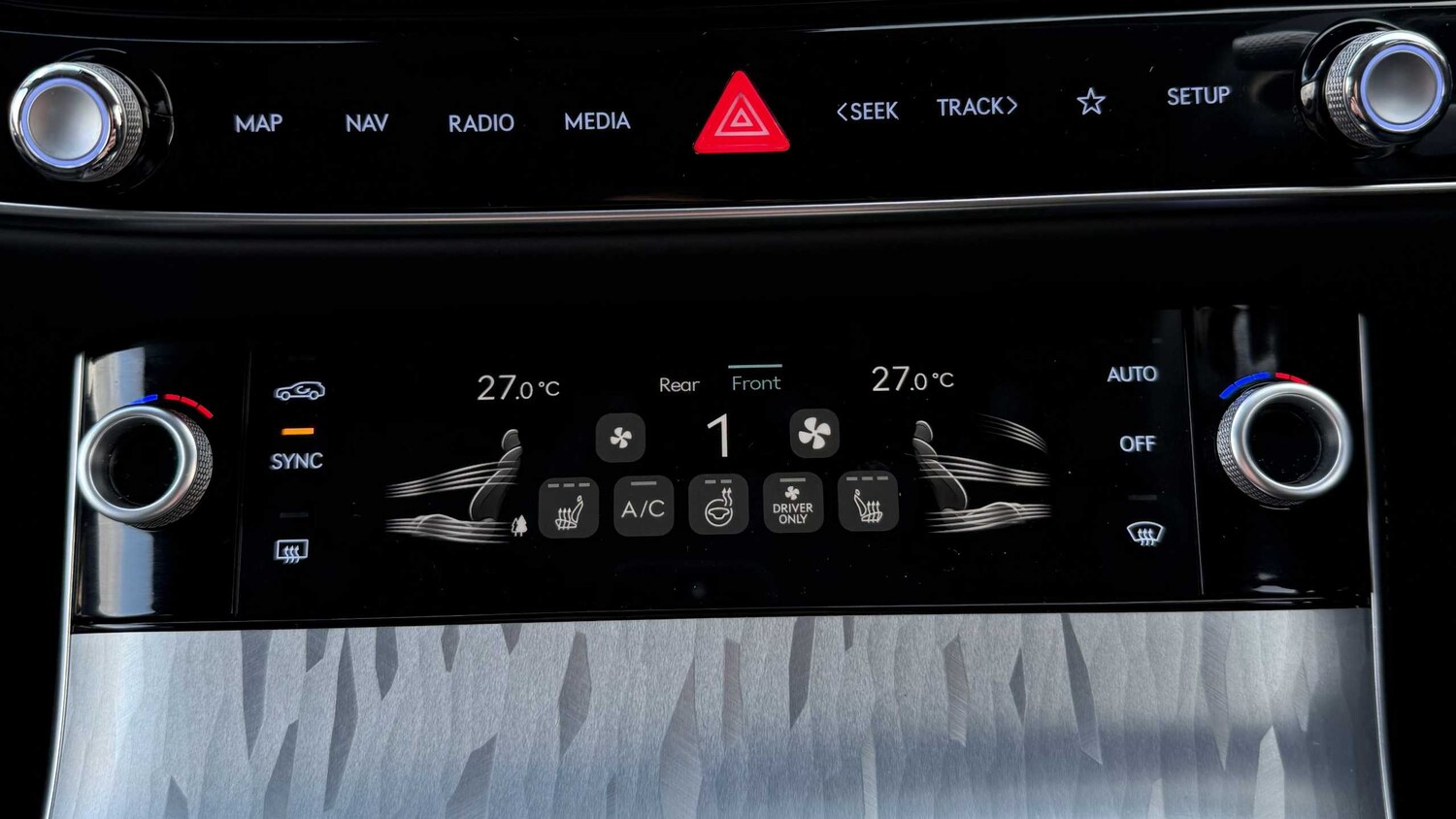 Used Genesis GV70 for sale - 77857093: Photo 13