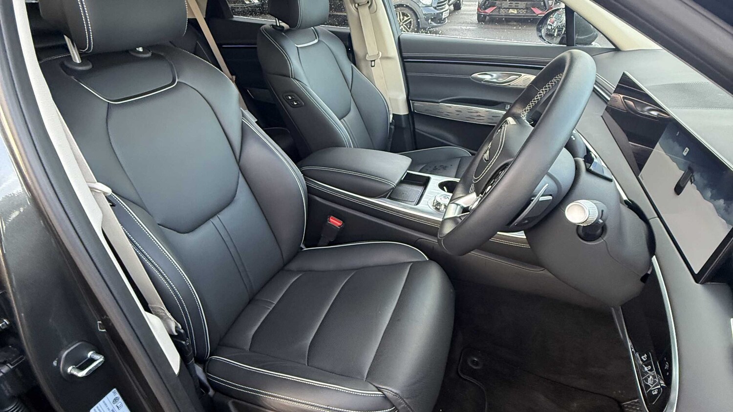 Used Genesis GV70 for sale - 77857093: Photo 8