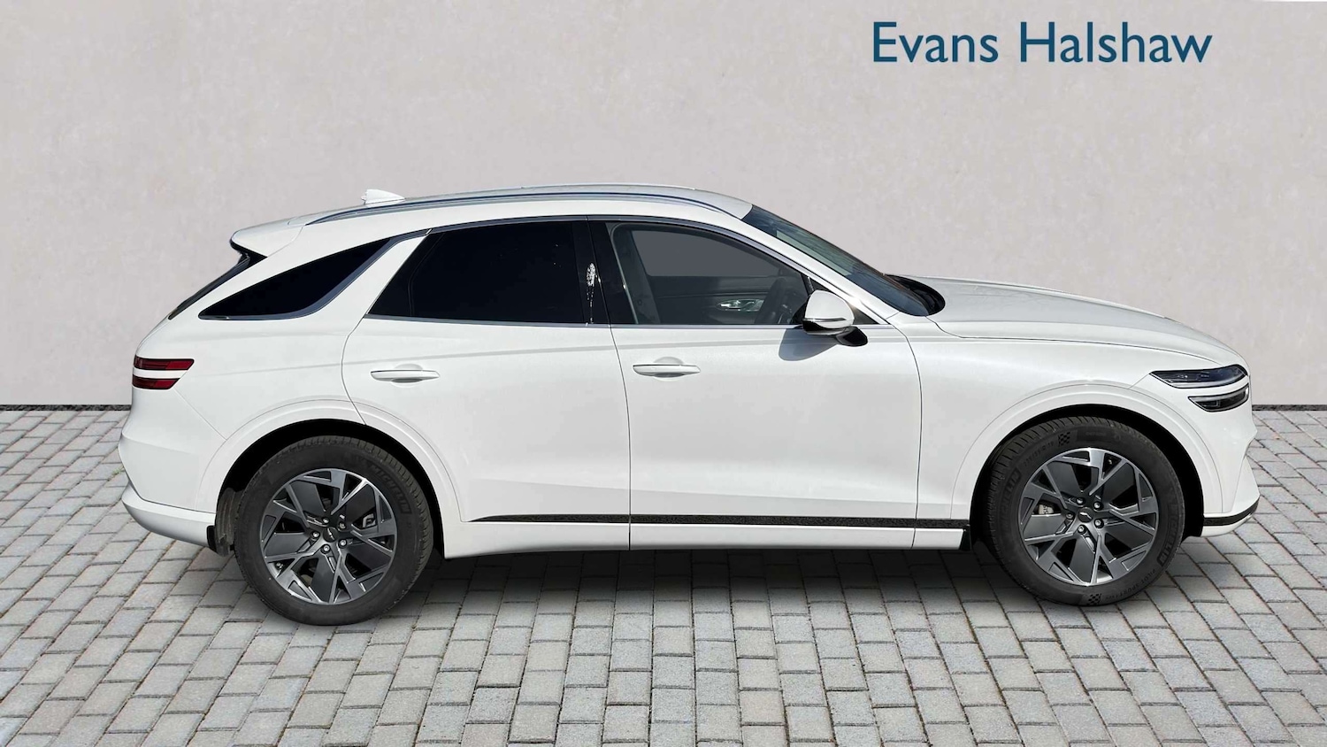 Used Genesis GV70 2023 for sale - 78173928: Photo 5