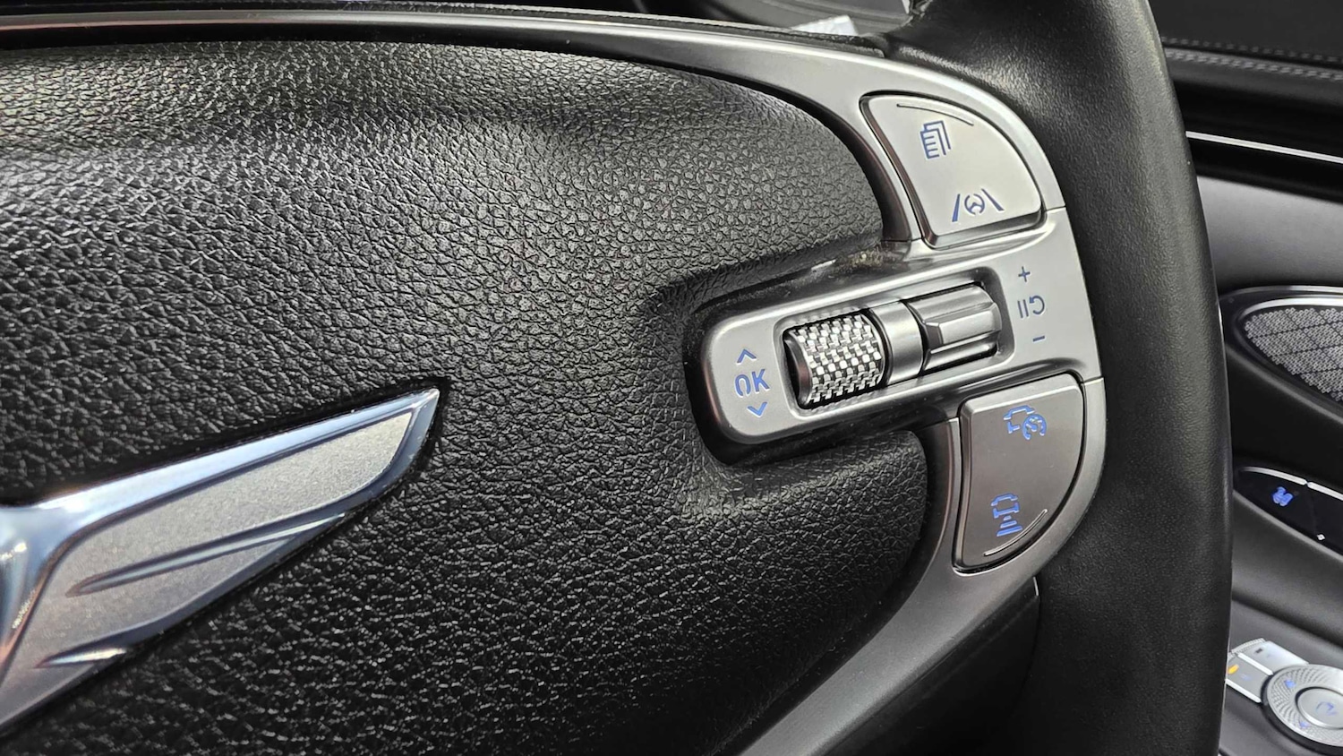 Used Genesis GV70 2022 for sale - 78024220: Photo 23