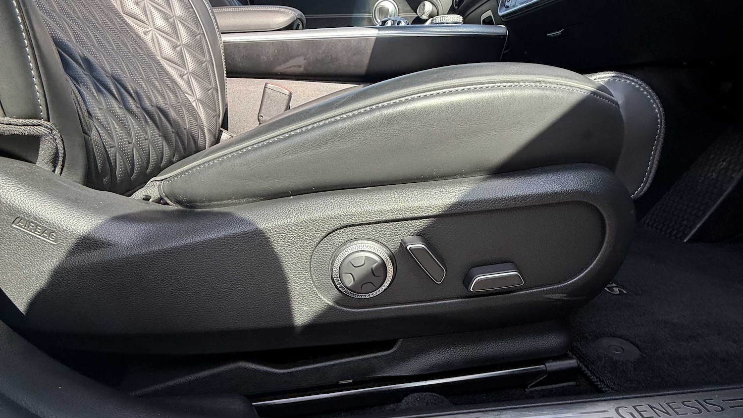 Used Genesis GV60 2024 for sale - 78173798: Photo 11