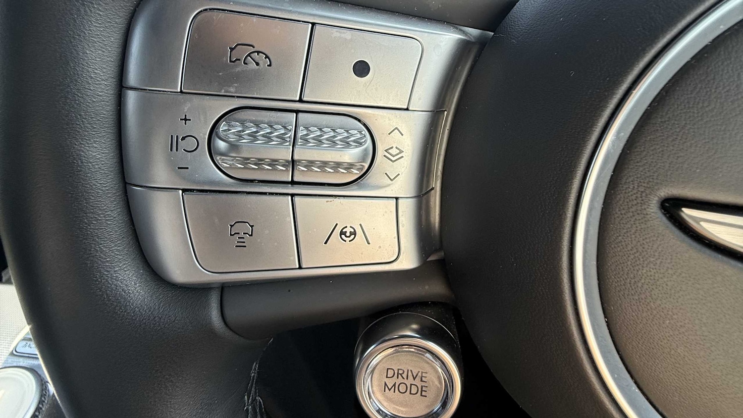 Used Genesis GV60 2024 for sale - 78173798: Photo 16