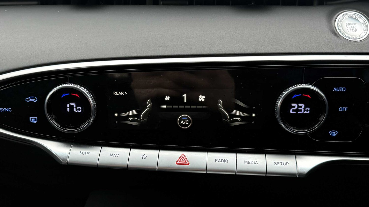 Used Genesis GV70 for sale - 77862465: Photo 14