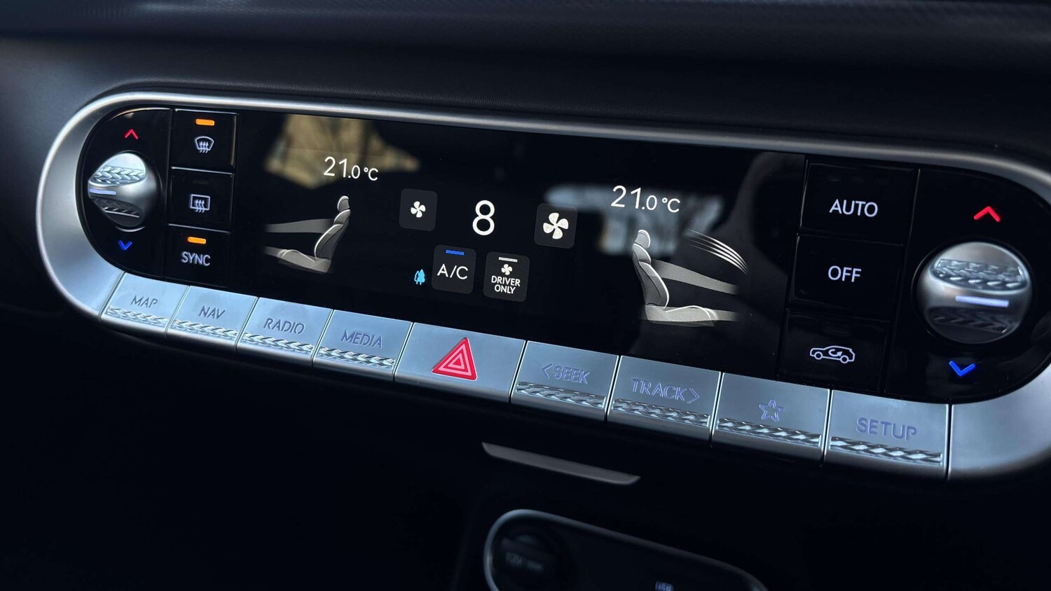 Used Genesis GV60 2025 for sale - 77858645: Photo 17