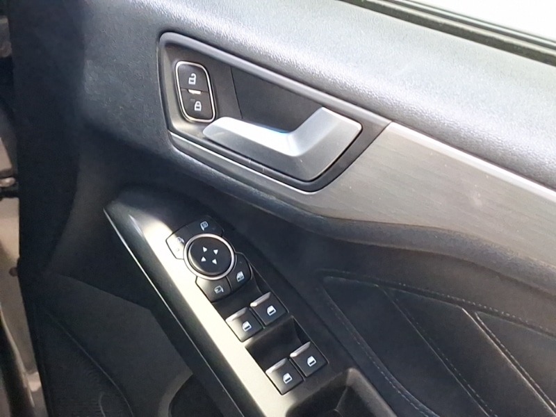 Used Ford Focus 2018 for sale - 77605655: Photo 14