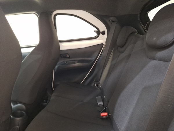 Used Toyota Aygo X 2025 for sale - 76308987: Photo 6