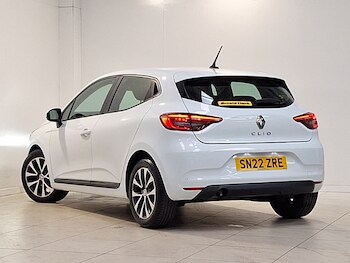 Used Renault Clio 2022 for sale - 78440917: Photo