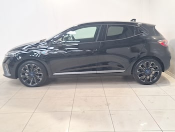 Used Renault Clio 2026 for sale - 79489500: Photo