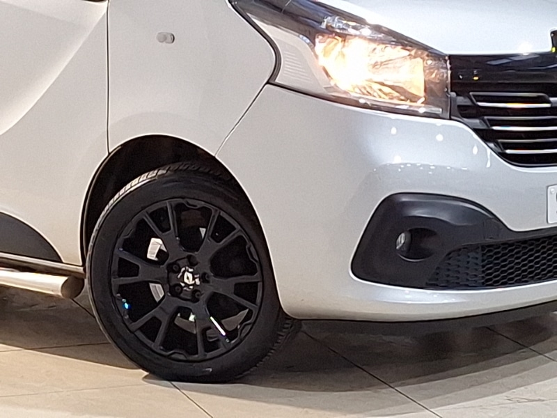 Used Renault Trafic 2018 for sale - 76851630: Photo 9