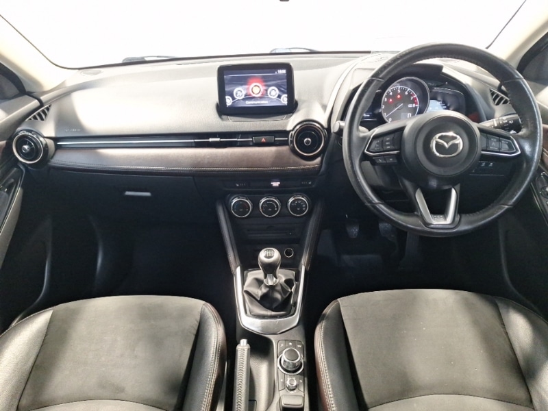 Used Mazda Mazda2 2018 for sale - 77325130: Photo 2