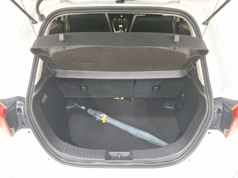 Used Mazda Mazda2 2018 for sale - 77325130: Photo 8