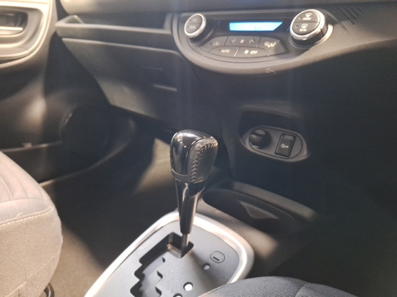 Used Toyota Yaris 2020 for sale - 76737069: Photo 11