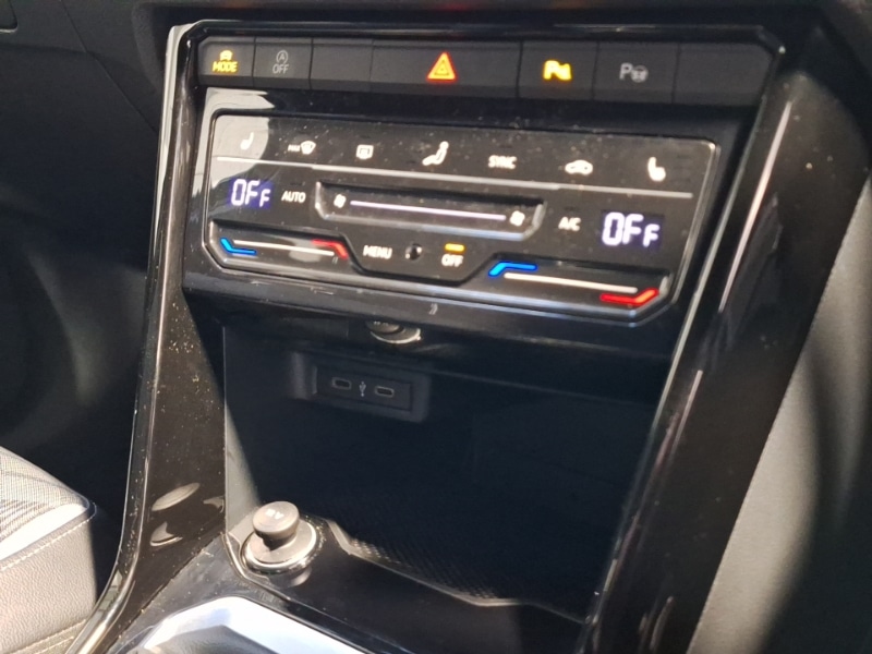 Used Volkswagen T-Roc 2022 for sale - 76779602: Photo 19