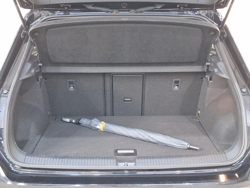 Used Volkswagen T-Roc 2022 for sale - 76779602: Photo 8