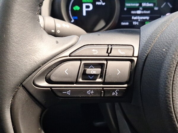 Used Toyota Yaris Cross 2023 for sale - 76183291: Photo 15