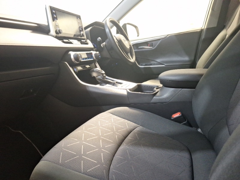 Used Toyota RAV4 2021 for sale - 77815702: Photo 5