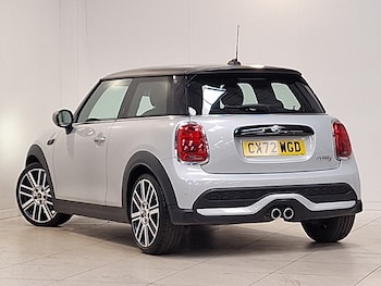Used MINI Hatch 2022 for sale - 79480820: Photo