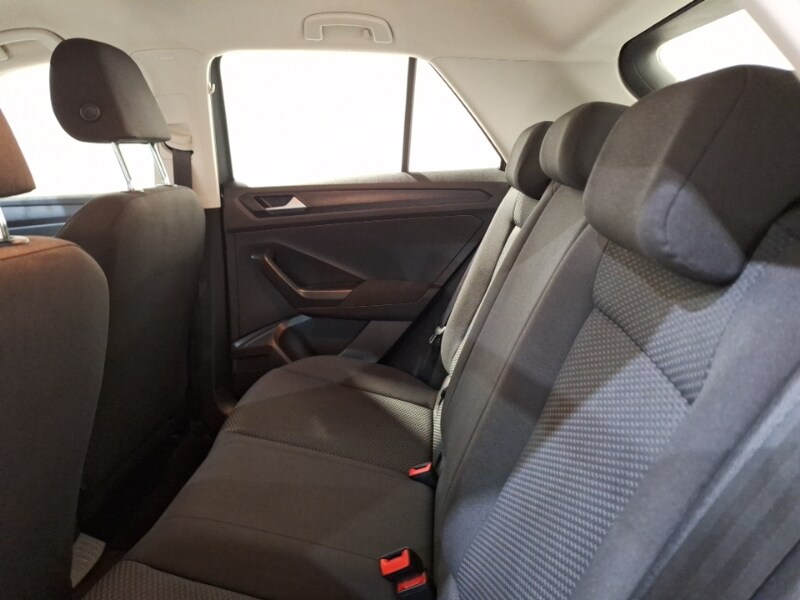 Used Volkswagen T-Roc 2019 for sale - 77183652: Photo 6