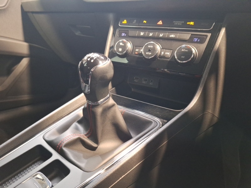 Used SEAT Leon 2019 for sale - 76624381: Photo 11