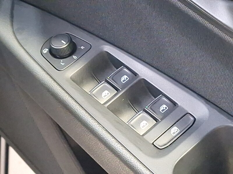 Used SEAT Leon 2019 for sale - 76624381: Photo 14