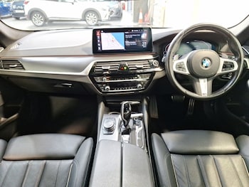 Used BMW 5 Series 2022 for sale - 78041152: Photo