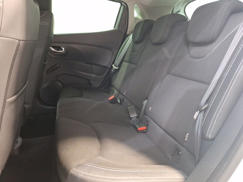 Used Renault Clio 2019 for sale - 76629391: Photo 6