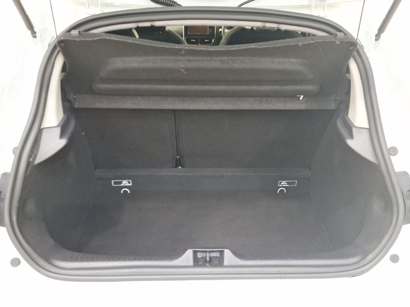 Used Renault Clio 2019 for sale - 76629391: Photo 8