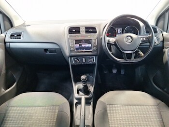 Used Volkswagen Polo 2016 for sale - 78411081: Photo