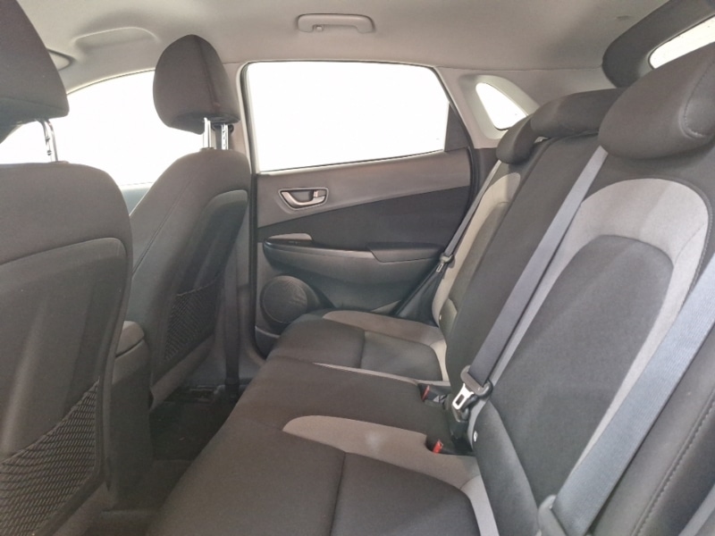 Used Hyundai KONA 2018 for sale - 77874114: Photo 6