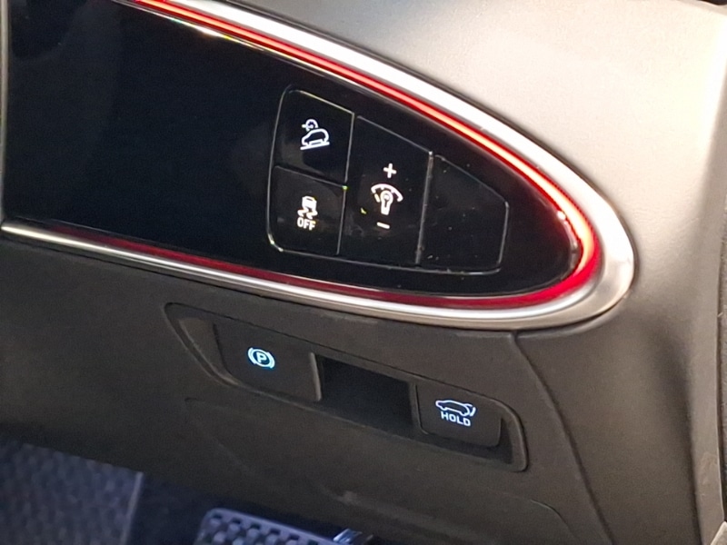 Used Genesis GV70 2024 for sale - 77689994: Photo 15