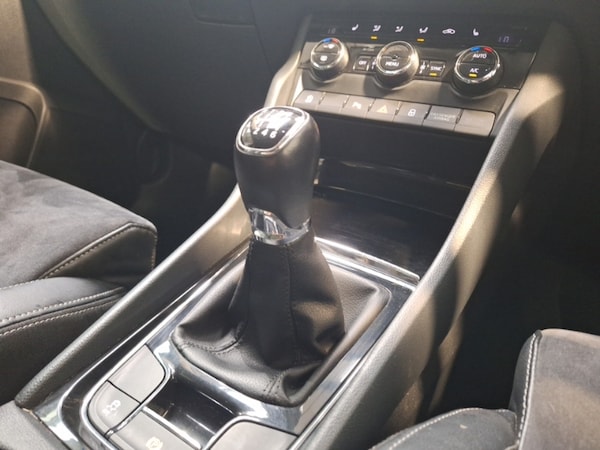 Used Skoda Karoq 2018 for sale - 76145702: Photo 11