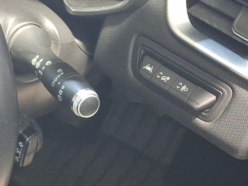 Used Renault Clio 2021 for sale - 76644154: Photo 15