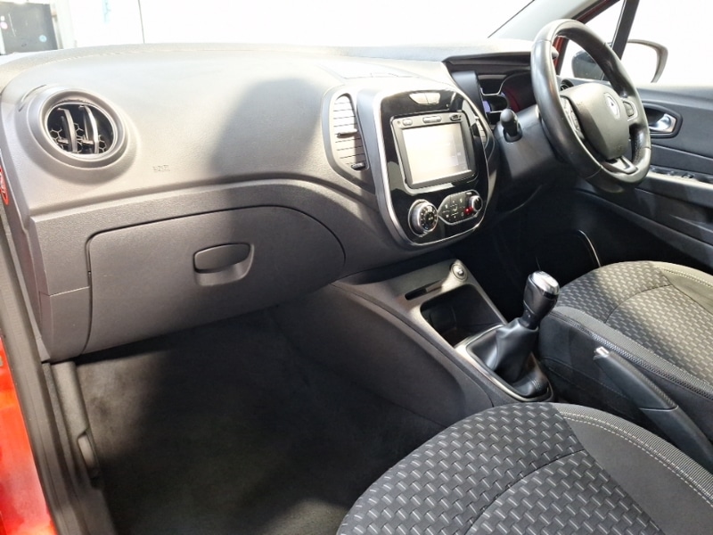 Used Renault Captur 2017 for sale - 76365720: Photo 5